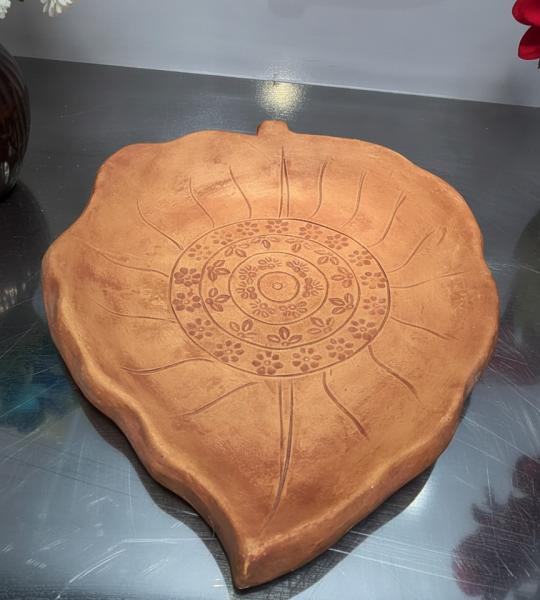 Leaf Shaped Clay Tray